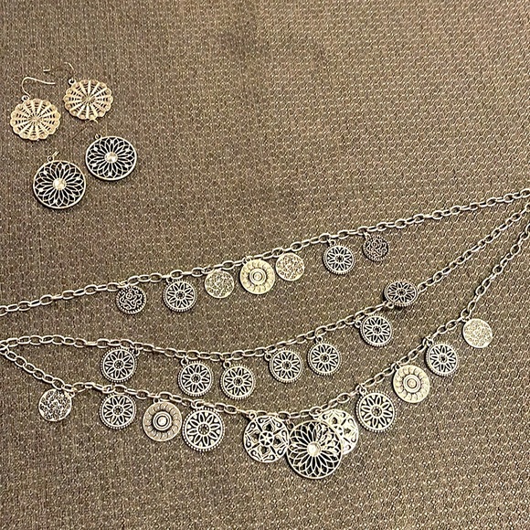 Silver Sparkle! CUTE - Picture 7 of 11